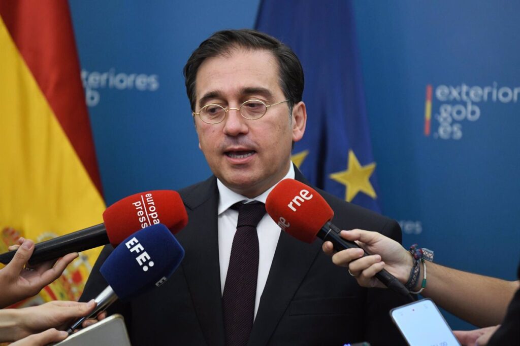 El Gobierno solivianta a sus socios nacionalistas al plantear priorizar el catalán al euskera y el gallego