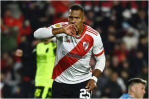 El golazo de Salomón Rondón en el último minuto del juego que le dio la victoria al River Plate (+Video)