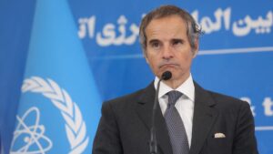 El jefe de la OIEA condena la decisión "sin precedentes" de Irán de vetar el acceso a sus inspectores