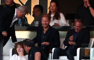 El príncipe Harry se une a la realeza de Hollywood para ver a Lionel Messi