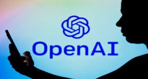 Escritores estadounidenses demandan a OpenAI por infringir derechos de autor en su entrenamiento de IA