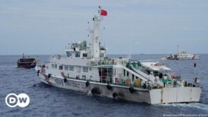 Filipinas reclama a China por "barrera flotante" – DW – 25/09/2023