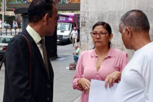 Golpes inteligentes y electricidad: Familiares de John Álvarez exigen investigar torturas