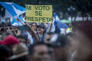 Guatemala: el tribunal suspende la inhabilitacin del partido del presidente electo Arvalo