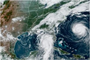 Huracán Idalia toca tierra en Florida como categoría 3, es catalogado como "extremadamente peligroso" (+Video) (+En Vivo)