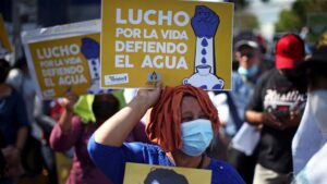 El 88 % de asesinatos a defensores de la tierra en 2022 ocurrieron en América Latina: informe
