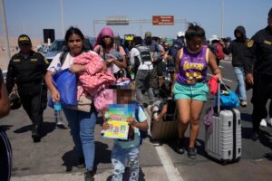 Informe reveló que la mayoría de los peruanos cree que las migrantes y refugiadas venezolanas son “coquetas, violentas y promiscuas”