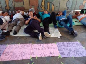 Jubilados de Pdvsa en huelga de hambre indefinida en la UCV
