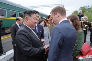 Kim retorna de Rusia tras una visita que "abri una nueva pgina" en los lazos bilaterales