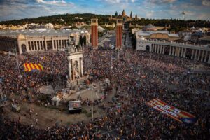 La Guardia Urbana de Barcelona cifra en 115.000 los asistentes a la manifestación de la Diada
