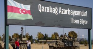 Las delegaciones de Bakú y karabajíes comienzan en Yevlaj negociaciones tras el alto el fuego