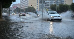 Los efectos de la DANA en España, en directo | Madrid, en alerta roja por lluvias que pueden dejar 120 litros en doce horas este domingo