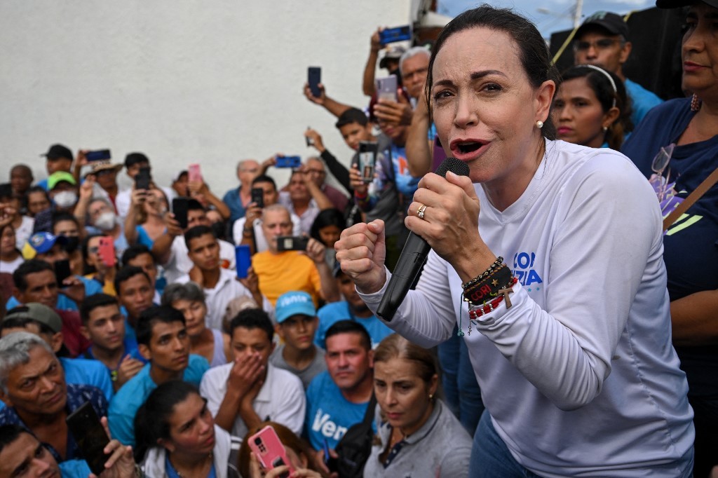 "Los venezolanos intentan nuevamente expulsar a Maduro": entrevista a María Corina en The Wall Street Journal