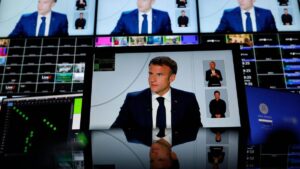 Macron anuncia la "retirada ordenada" de los soldados franceses de Níger