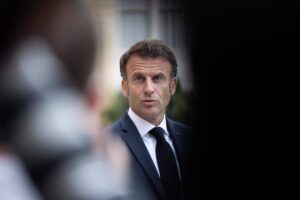 Macron denuncia que el embajador francés en Níger es "rehén" de la junta militar golpista