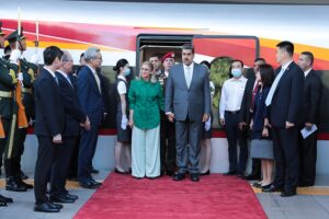 Maduro llega a Pekín para la cuarta parada dentro de su visita oficial a China