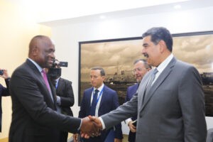 Maduro se reunió con el Primer Ministro de la Mancomunidad de Dominica, Roosevelt Skerrit - AlbertoNews