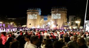 Más de 40.000 personas asistieron a actividades de la 'Noche en blanco' de Badajoz a pesar de la lluvia