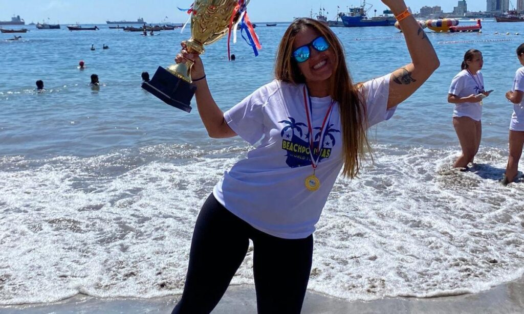 Medellín: Joven nadadora paisa busca apoyo ciudadano para volver a caminar - Medellín - Colombia