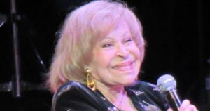Muere en Miami la legendaria cantante cubana Olga Chorens