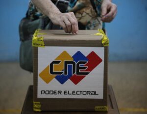 Padrino López dice que Fanb "está lista" para garantizar la seguridad en próximas elecciones