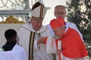 Papa Francisco consagra a Moneñor Diego Padrón como el séptimo Cardenal venezolano