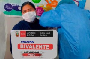 Perú solo aplicará la vacuna bivalente ante la nueva variante de la covid-19 - AlbertoNews