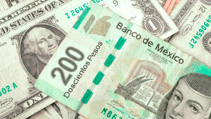 Peso mexicano se aprecia ante especulación de la tasa de interés en EE.UU.