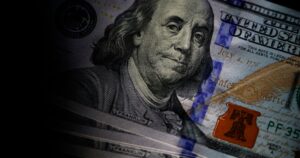 Precio del dólar en Colombia espera, por encima de los $4.000, una nueva decisión sobre la tasa de interés del Banco de la República