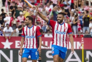 Quinta victoria seguida para el Girona, lder provisional | LaLiga EA Sports 2023