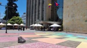 Reportan amenaza de bomba en un edificio de medios públicos en Ecuador - AlbertoNews