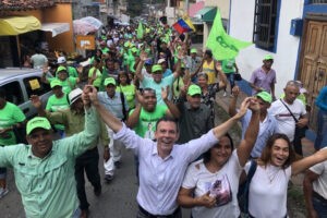 Roberto Enríquez asevera que Gobierno ataca primarias por miedo a la unión cívica