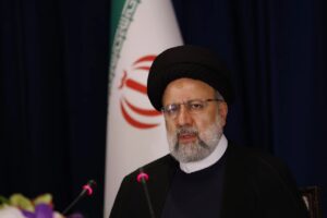 Si EE .UU. quiere volver al acuerdo nuclear debe levantar sanciones:Irán