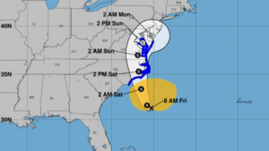 Tormenta tropical que se avecina en la costa de Carolina podría llegar a Nueva Inglaterra