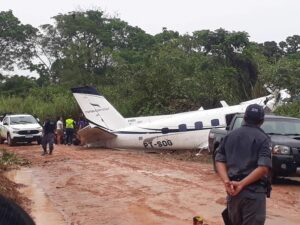 Tragedia en la Amazonía brasileña: mueren 14 personas al estrellarse una avioneta en Barcelos (Video) - AlbertoNews
