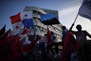 Tras fuerte polémica Panamá retira el cuestionado proyecto de nueva ley de transparencia - AlbertoNews