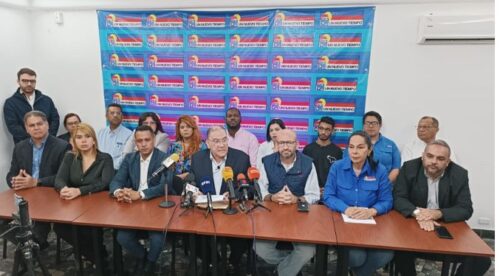 UNT ratifica su apoyo a Henrique Capriles para las primarias