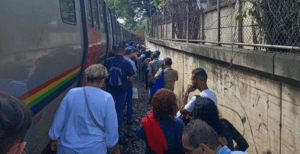 Una explosión en la estación Caño Amarillo causó terror en los usuarios del Metro de Caracas (VIDEOS) LaPatilla.com