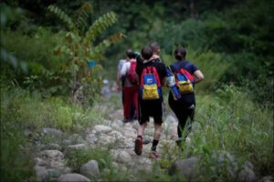 Venezolanas que cruzaron el Darién piden no dejarse guiar por testimonios de TikTok