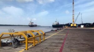 Venezuela rechaza licitación de bloques petrolíferos de Guyana
