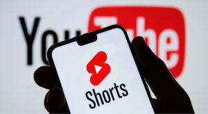 YouTube tiene miedo de convertirse en un nuevo TikTok: están perdiendo su esencia