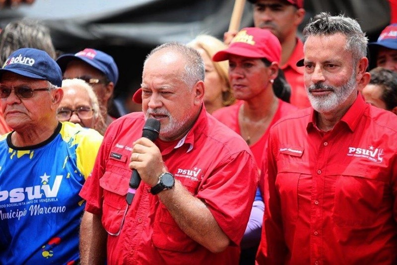 la particular advertencia que soltó Diosdado durante acto del PSUV (+Video)