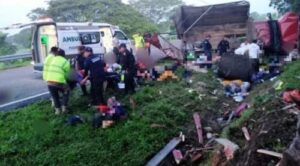 Accidente en sur de México deja 10 migrantes muertos