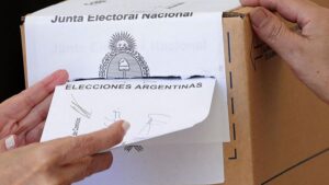 Argentina decide su futuro: Nerviosismo en la víspera electoral de las presidenciales - AlbertoNews