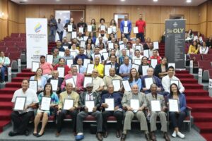 Atletas olímpicos criollos recibieron certificados del WOA
