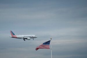 Autoridades de EEUU autorizan a "ciertas compañías aéreas" realizar vuelos de repatriación a Venezuela