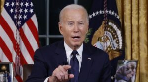 Biden pide al Congreso ayuda militar contra los "tiranos" y "terroristas" de Putin y Hamás