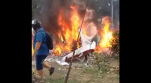Cae una avioneta en Cali, Colombia