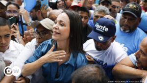 Candidatos cierran campaña para primarias en Venezuela – DW – 21/10/2023