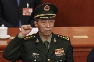 China destituye al ministro de Defensa que llevaba desde agosto desaparecido